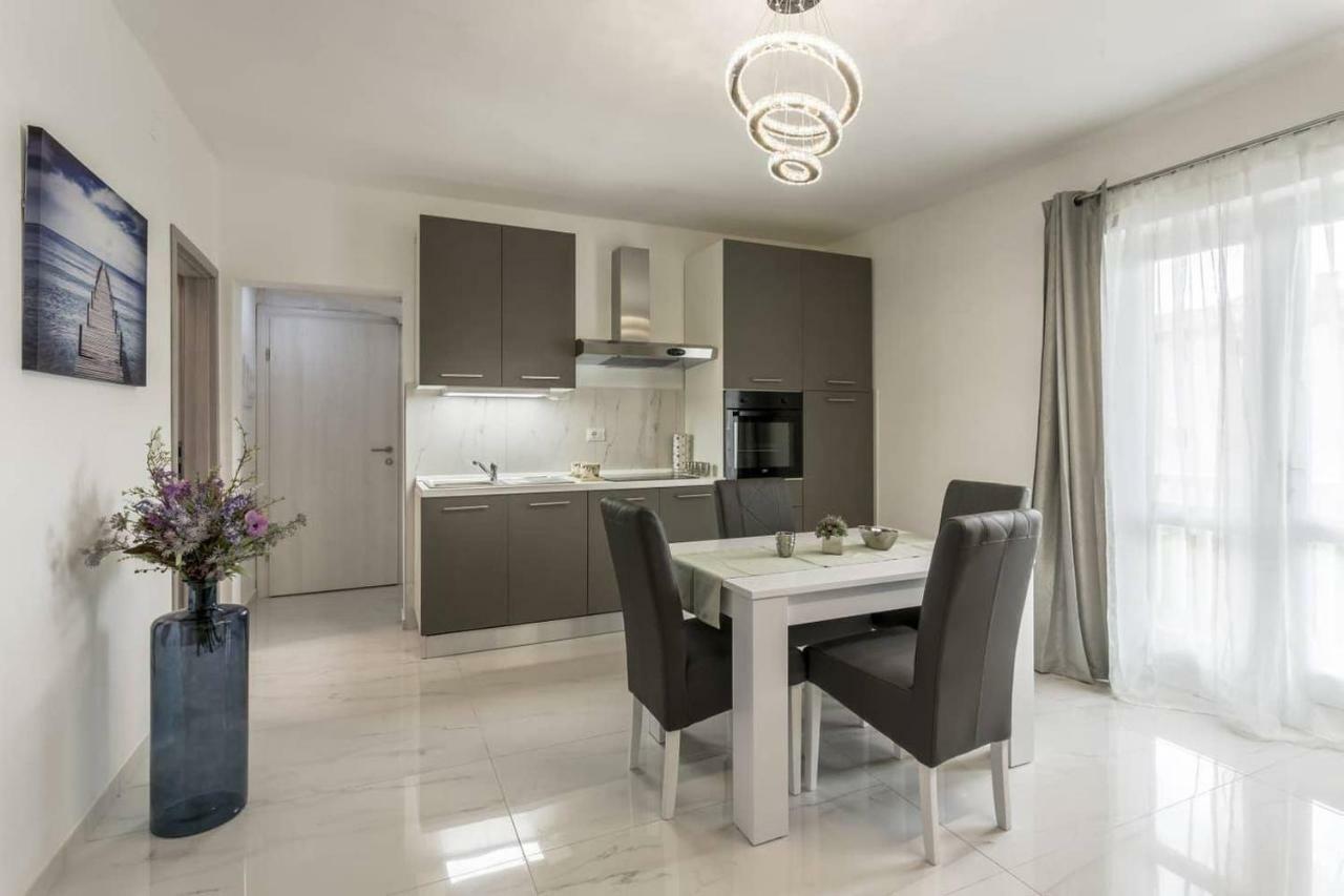 Royal Silver Apartment Vodice Exteriér fotografie